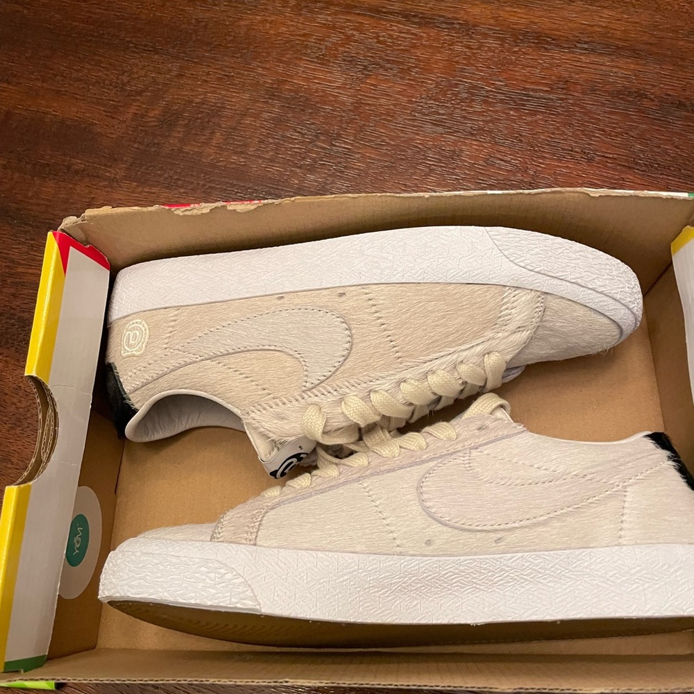 Nike blazer